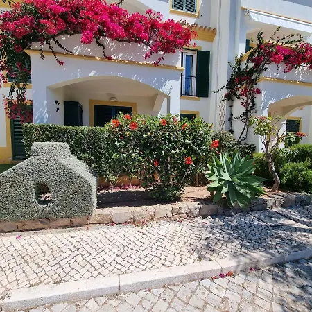 Apartamento Nora Velha *